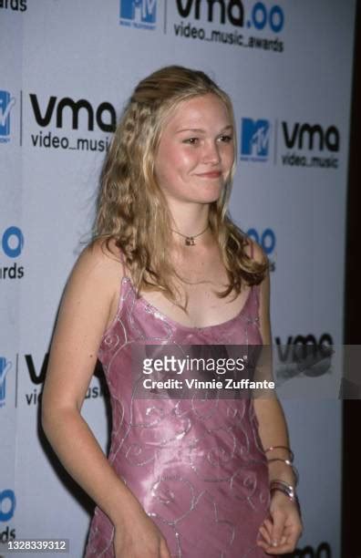 julia stiles hot pics|8,483 Julia Stiles Photos & High Res Pictures